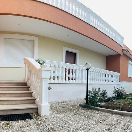 Villa Raffaele Trani Exterior photo